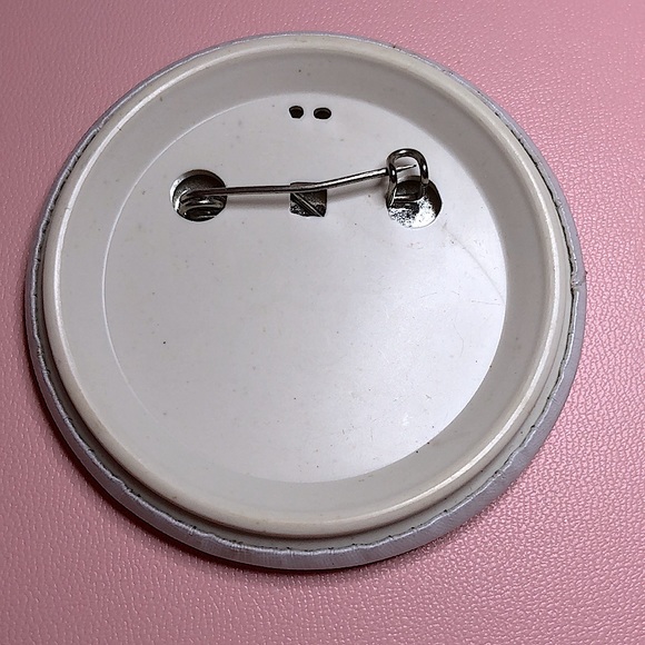 Chii from Chobits by CLAMP Large Round Badge Pin - Picture 3 of 3